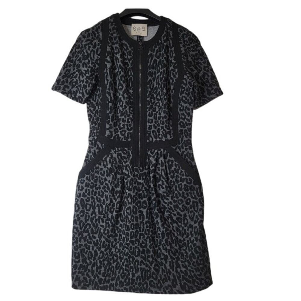Sea New York Leopard Print Sheath dress Size 4/Small